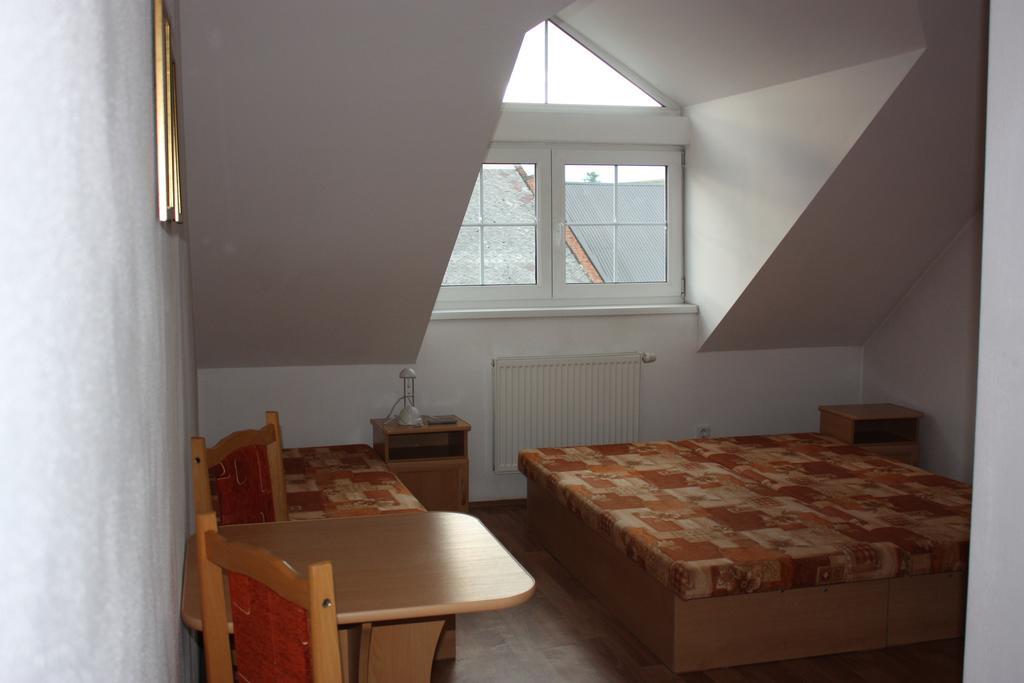 Privat Zavacky Apartman Leibic Kültér fotó